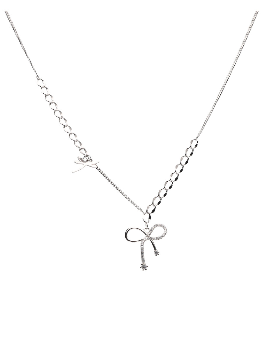 Srebrny naszyjnik celebrytka – subtelny akcent |...